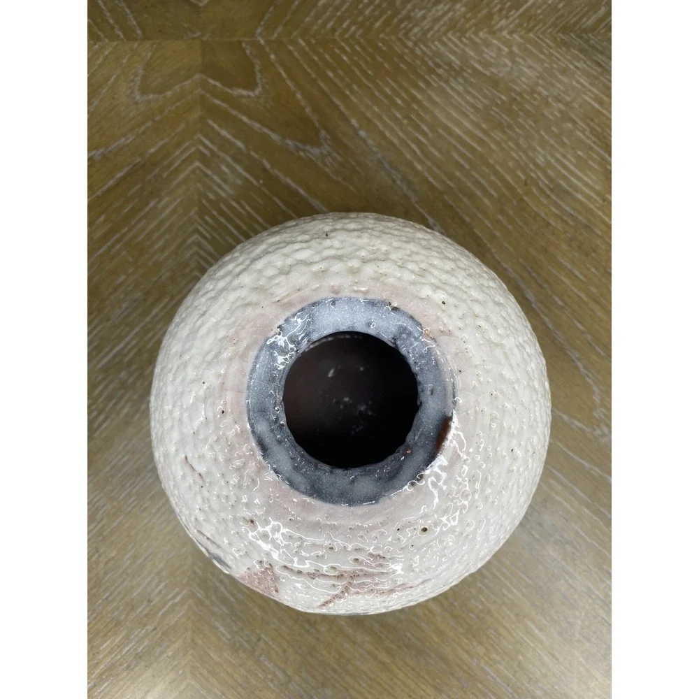 Shino Ware Round Vase Mino Pottery Japan Mountain Tree Crane Nature White Glossy